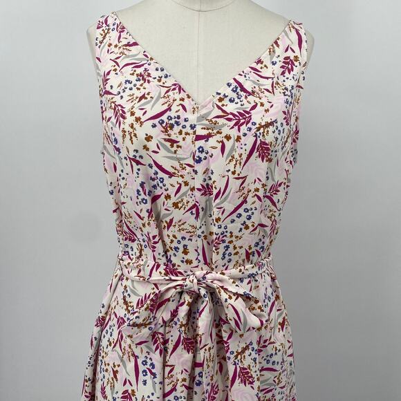 Ann Taylor Fit & Flare Floral Print Midi Dress V Neck Tie Waist Belt White NEW M - Picture 3 of 9